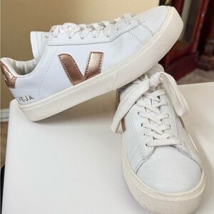 Veja Women's White and Metallic Sneakers
